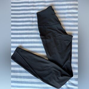 Lululemon Athletica Black Leggings Pockets Align size 4